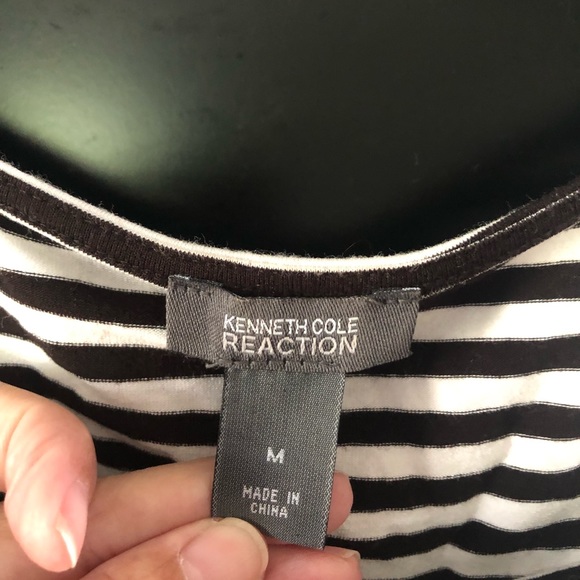 Kenneth Cole Reaction top - Picture 2 of 4